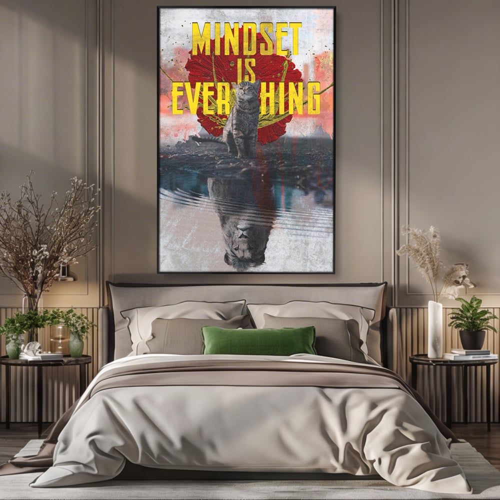 Tablou canvas cu tablou canvas motivatie cu pisica si leu, in rama de aluminiu negru, pe perete intr-un dormitor